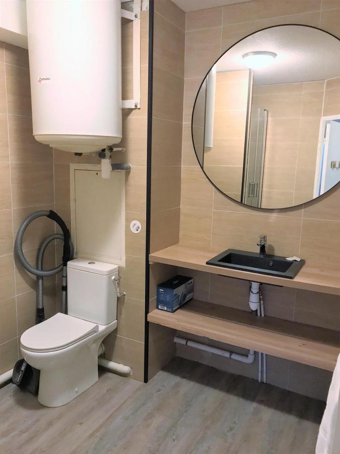 Bel appartement design tout confort (Parking Gratuit) à 10 minutes de Bordeaux Cenon Exterior foto