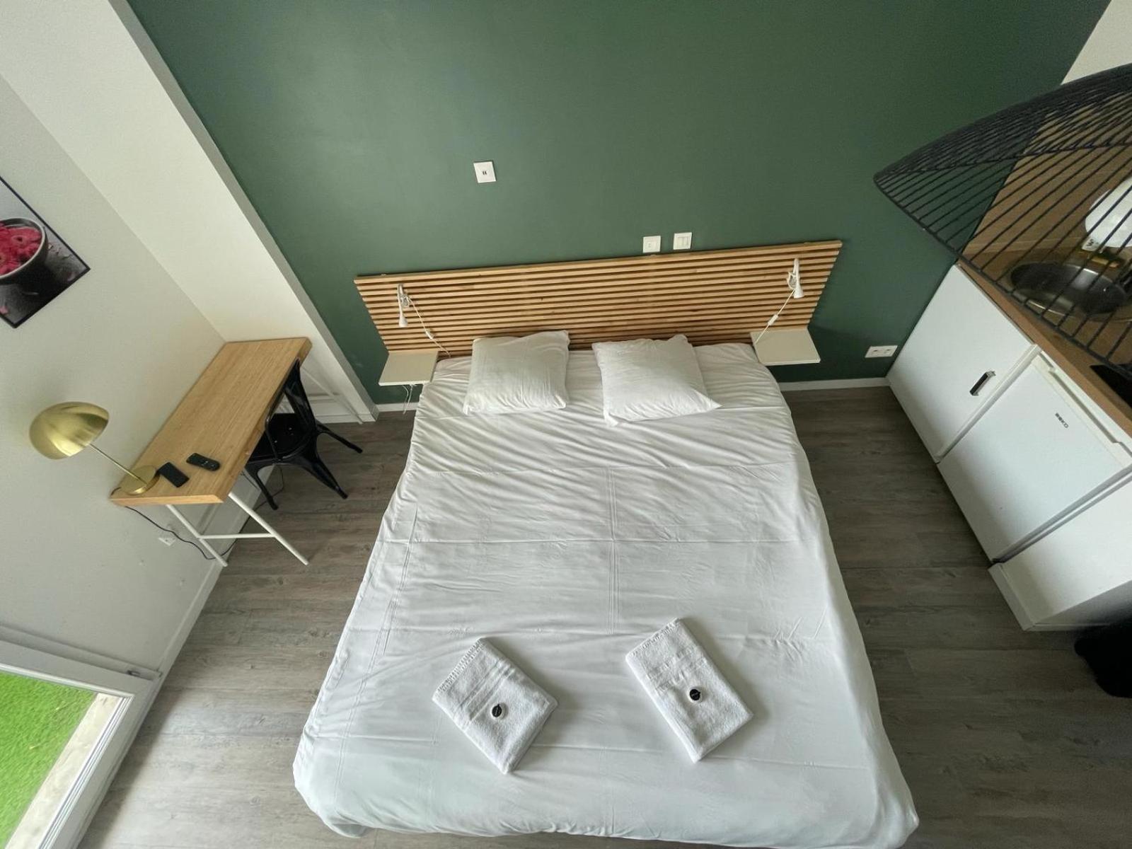 Bel appartement design tout confort (Parking Gratuit) à 10 minutes de Bordeaux Cenon Exterior foto
