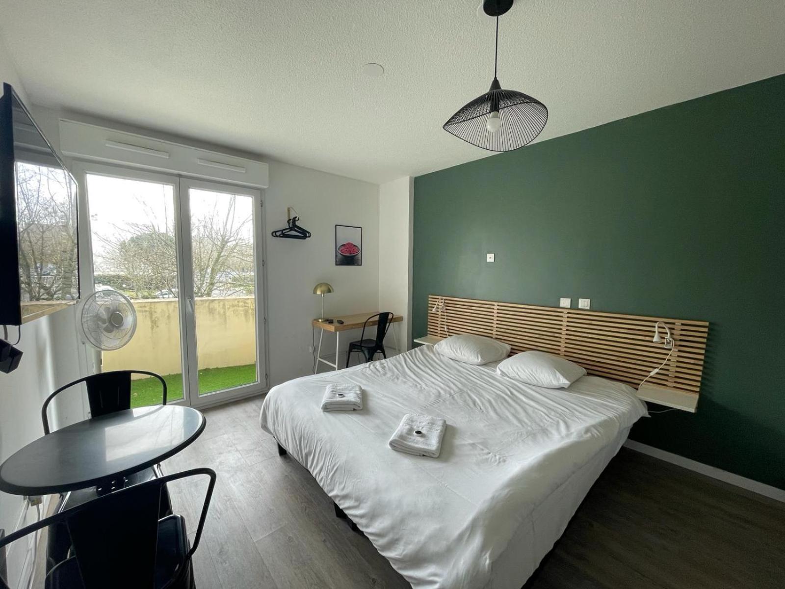 Bel appartement design tout confort (Parking Gratuit) à 10 minutes de Bordeaux Cenon Exterior foto